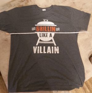 XL Men's Gildan T-Shirt with B.B.Q. Design Logo